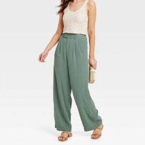 A New Day High Rise Wide Leg Pleated Pants in Grassy Glen Size 8 NEW